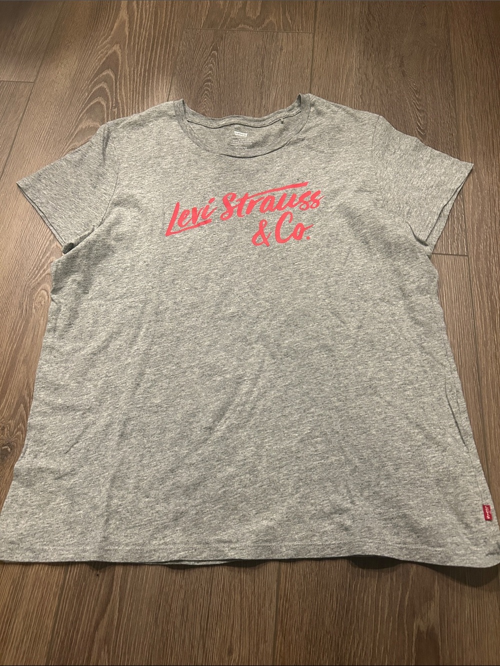 Levi Strauss & Co. Gray Tee with Pink Script Logo
